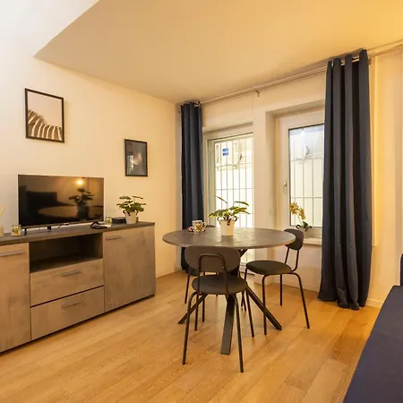 아파트 Porta Romana Cozy